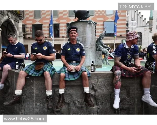 欧洲杯引发球迷热议 赛场内外爆发激烈争论与情绪激荡 欧洲杯引发球迷热议 赛场内外爆发激烈争论与情绪激荡